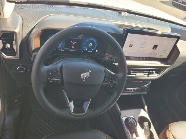 Certified 2025 Ford Bronco Sport Outer Banks w/ Outer Banks Tech Package+ AWD/4WD image 30