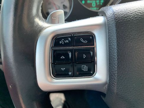 Used 2014 Dodge Challenger SXT RWD image 13