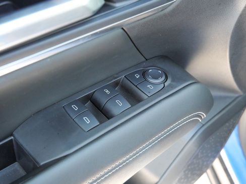 Used 2025 GMC Terrain Elevation image 22