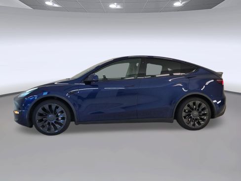 Used 2020 Tesla Model Y Long Range AWD/4WD image 2