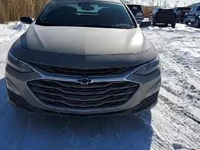 Used 2025 Chevrolet Malibu LT