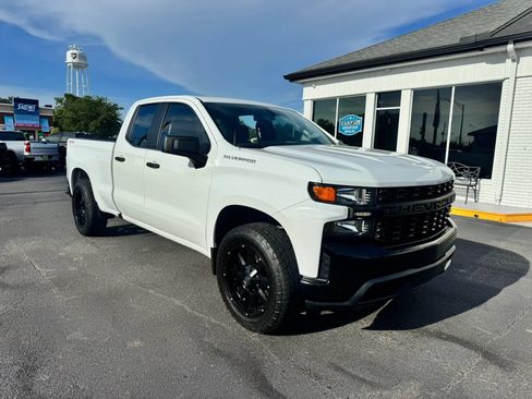 Used 2021 Chevrolet Silverado 1500 W/T w/ WT Fleet Convenience Package AWD/4WD image 1