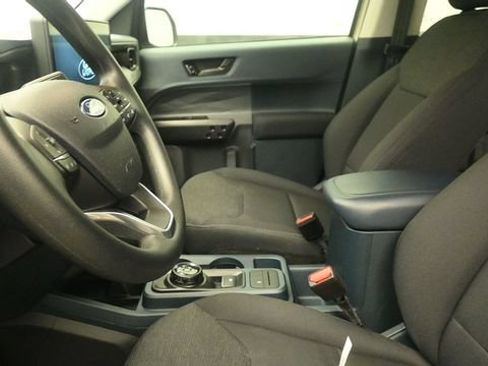 Certified 2025 Ford Maverick XL FWD image 21