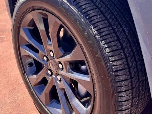 New 2026 Jeep Grand Cherokee L Limited image 21