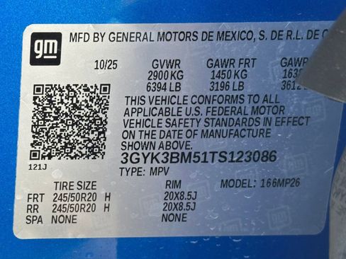 New 2026 Cadillac Optiq Luxury 1 image 19