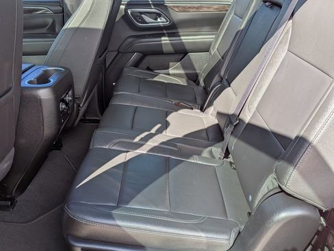 Used 2024 Chevrolet Tahoe Z71 w/ Off-Road Capability Package image 19