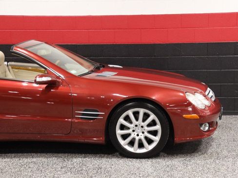 Used 2007 Mercedes-Benz SL 550 image 7