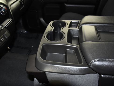 Used 2021 Chevrolet Silverado 1500 Custom Trail Boss AWD/4WD image 34