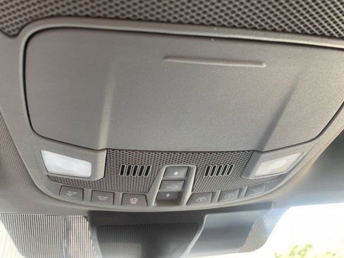 Used 2020 Ford F150 Lariat w/ Equipment Group 502A Luxury image 59