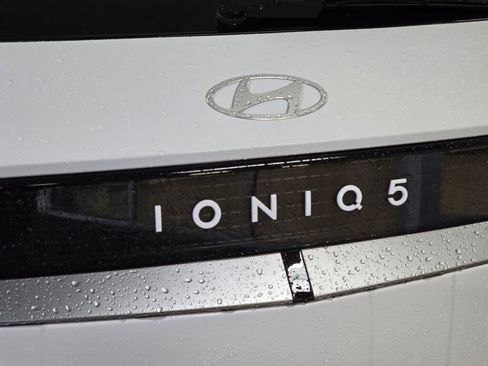 New 2026 Hyundai Ioniq 5 SE image 14