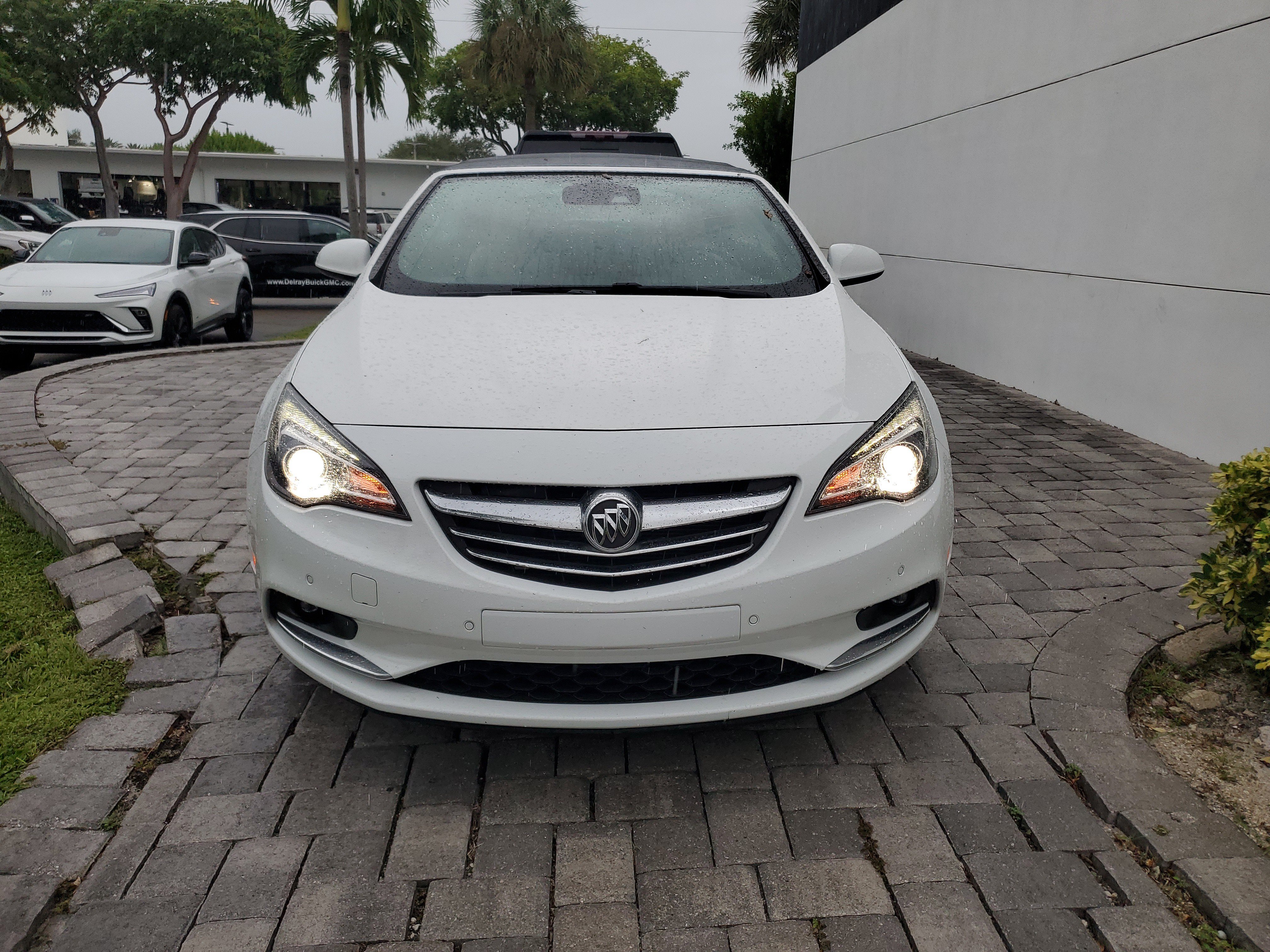 Used 2016 Buick Cascada Premium FWD image 2