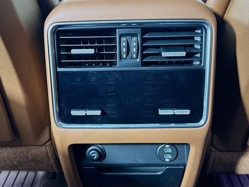 Certified 2021 Porsche Cayenne Turbo image 25