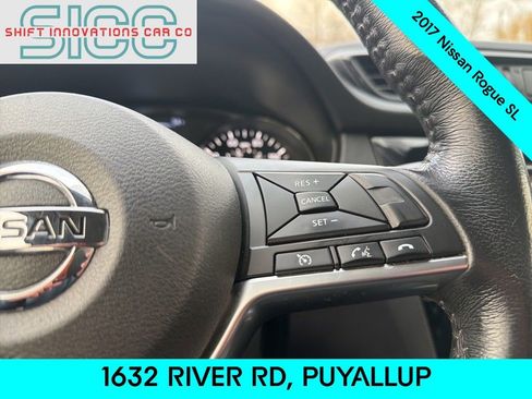 Used 2017 Nissan Rogue SL w/ SL Premium Package image 14