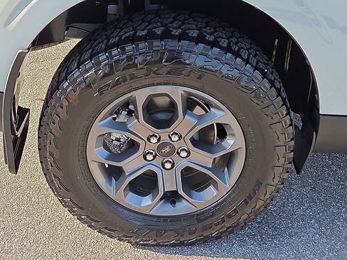 Used 2023 Ford Maverick XLT w/ XLT Luxury Package FWD image 7
