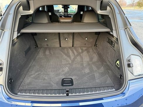 Certified 2025 BMW iX xDrive50 image 18