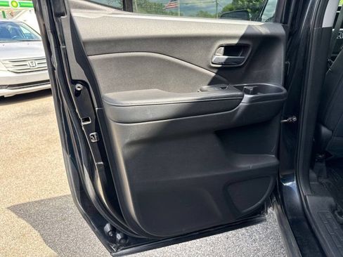 Used 2018 Honda Ridgeline Sport image 13