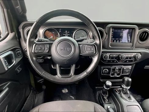 Used 2023 Jeep Wrangler Unlimited w/ Cold Weather Group AWD/4WD image 8