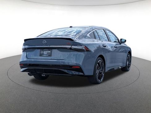 New 2026 Nissan Sentra SR FWD image 5