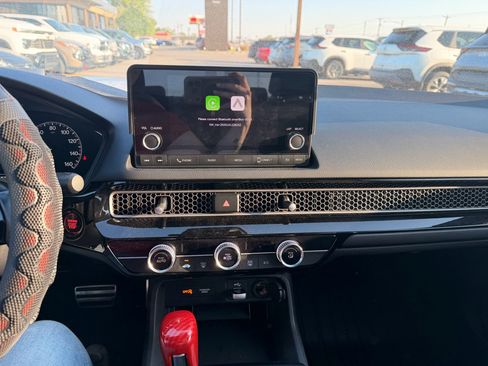 Used 2022 Honda Civic Sport image 11