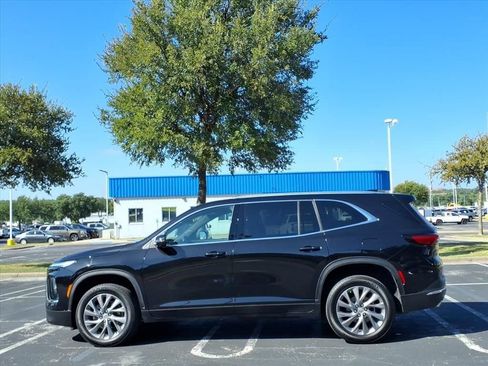 Used 2026 Buick Enclave Preferred FWD image 9