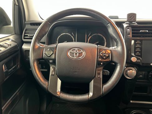 Used 2023 Toyota 4Runner TRD Off-Road Premium w/ Off Road Premium Plus Package AWD/4WD image 12