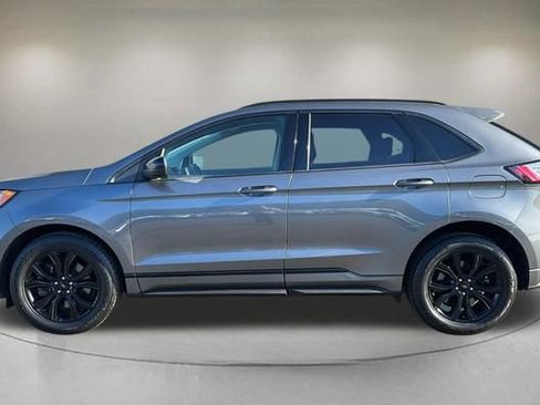 Certified 2022 Ford Edge SE w/ Black Appearance Package AWD/4WD image 5