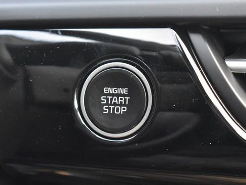 New 2026 Kia Seltos S image 25