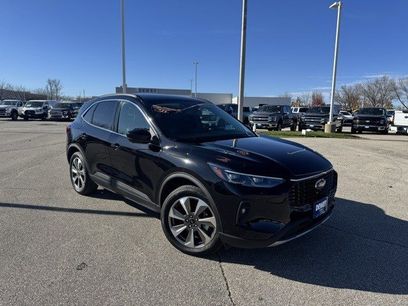 Certified 2025 Ford Escape Platinum w/ Premium Technology Package