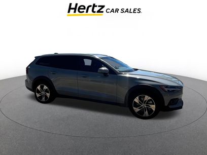 Used 2025 Volvo V60 B5 Cross Country Plus