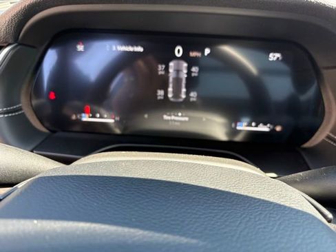 New 2025 Jeep Grand Cherokee Limited w/ Black Appearance Package image 19