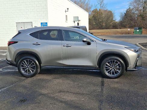 Used 2025 Lexus NX 250 AWD w/ Premium Package image 13