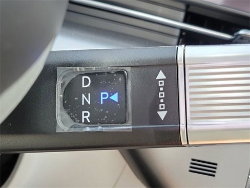 New 2026 Hyundai Kona SEL Premium image 8