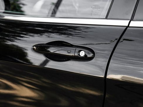 Used 2021 Jeep Cherokee Limited w/ Mopar Interior Package image 52