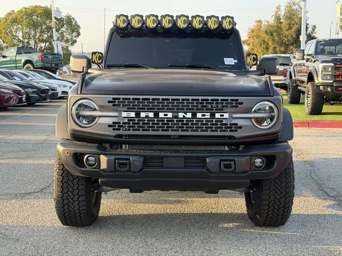 New 2025 Ford Bronco Badlands w/ Matte Film Protection Package AWD/4WD image 2