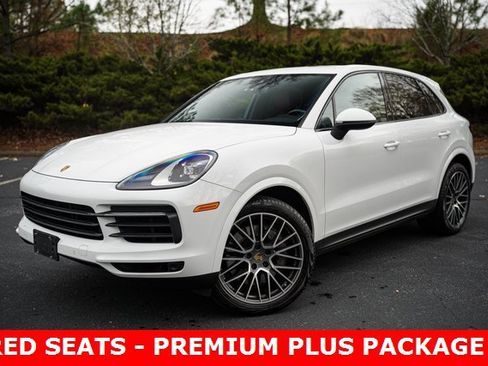 Used 2021 Porsche Cayenne S image 1