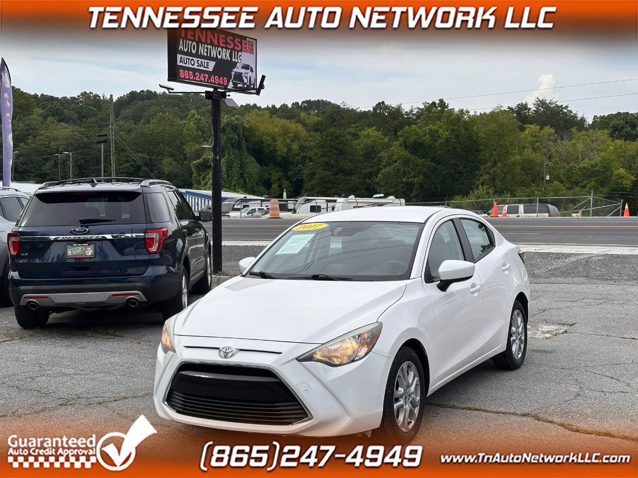 Used 2017 Toyota Yaris iA FWD image 1