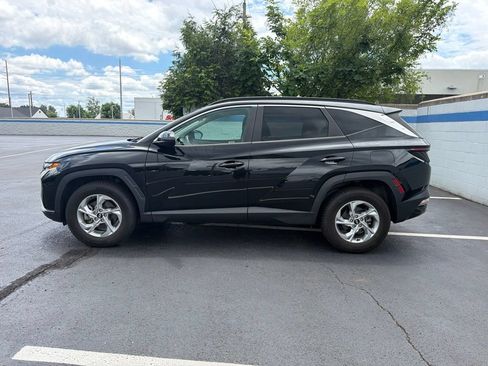 Used 2022 Hyundai Tucson SEL AWD/4WD image 2