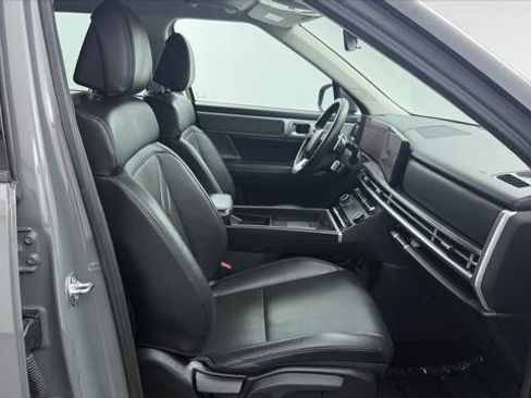 Used 2025 Hyundai Santa Fe SEL AWD/4WD image 22