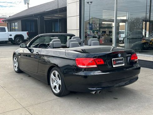 Used 2009 BMW 328i Convertible image 16