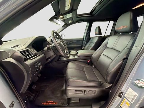 Used 2025 Honda Ridgeline TrailSport image 20
