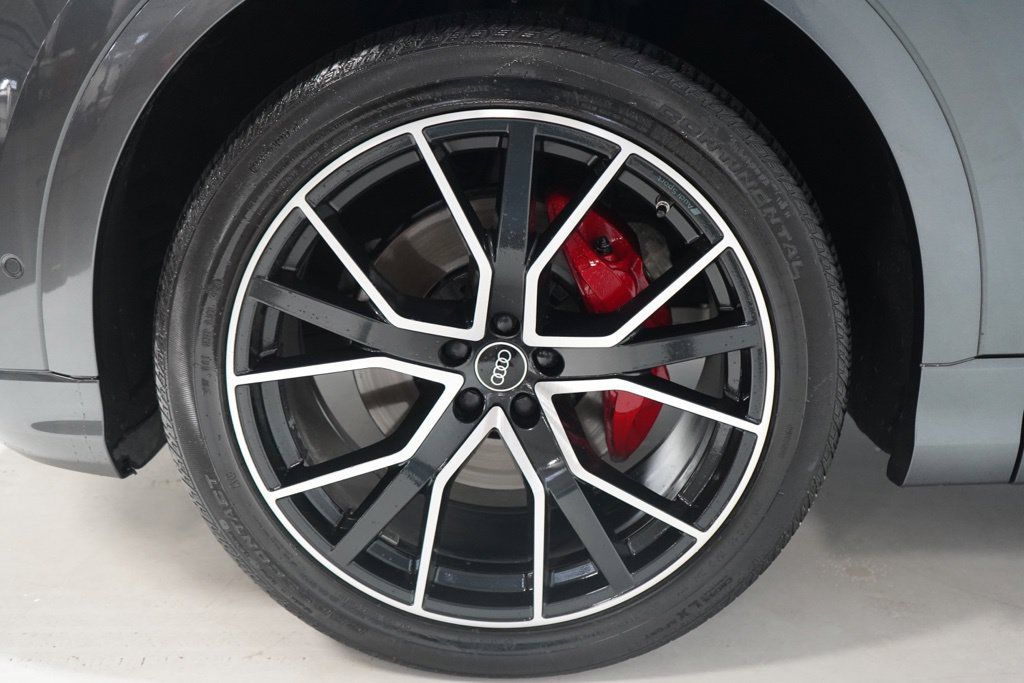Used 2022 Audi Q8 Prestige AWD/4WD image 14