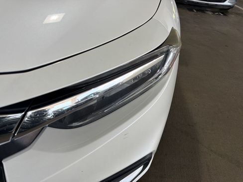 Used 2019 Honda Insight Touring image 12