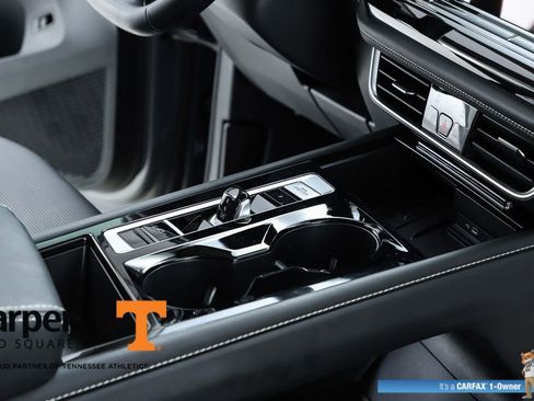 Used 2025 Volkswagen Atlas SEL image 34