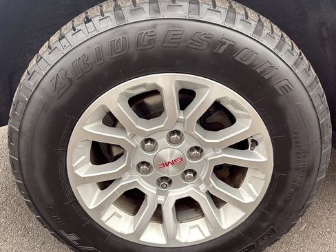 Used 2016 GMC Sierra 1500 SLE w/ SLE Value Package image 10