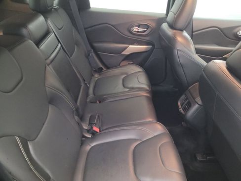 Used 2018 Jeep Cherokee Limited AWD/4WD image 19
