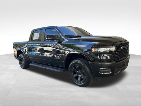 Used 2025 RAM 1500 Big Horn RWD image 2