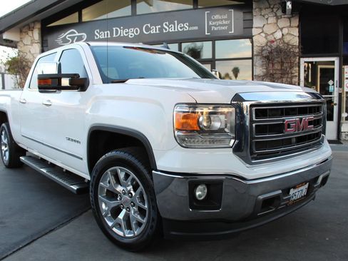 Used 2015 GMC Sierra 1500 SLT w/ SLT Crew Cab Value Package RWD image 7
