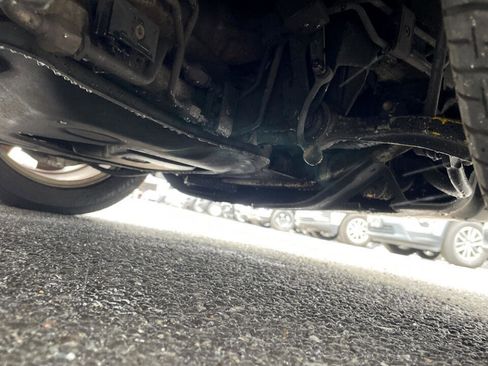 Used 2007 BMW 750i image 23