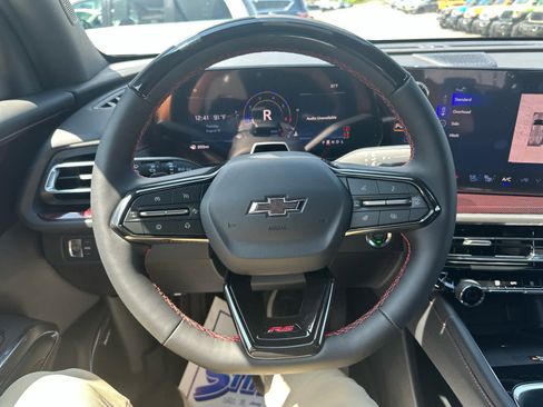 New 2026 Chevrolet Traverse RS w/ LPO, Floor Liner Package image 17