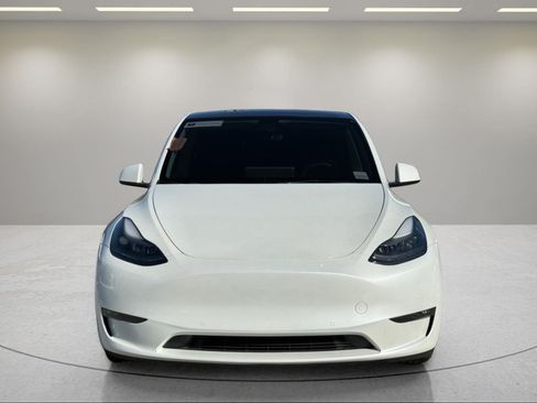 Used 2022 Tesla Model Y Performance AWD/4WD image 2
